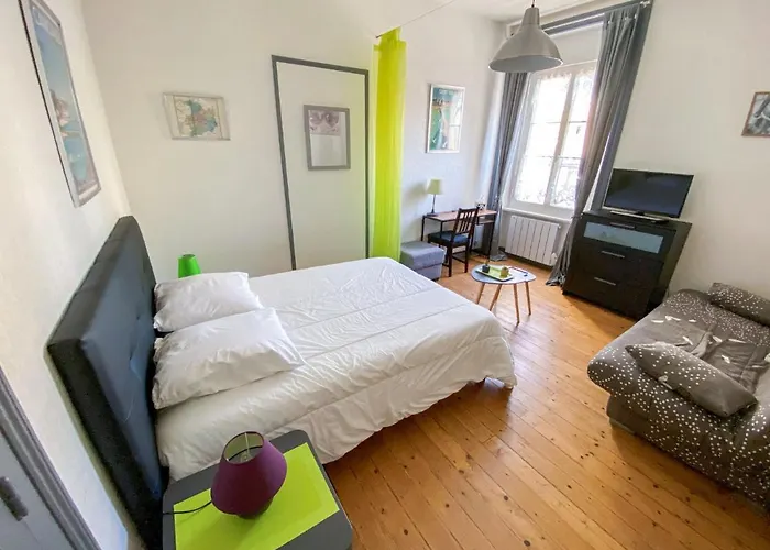Apartment Le Continental By Interhome